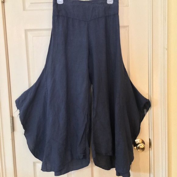 Meet your Posher, Caroline - Picture 2 of 2